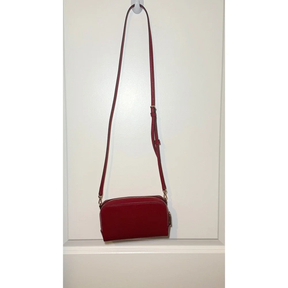 NWOT Kate Spade Staci Leather Crossbody Bag Red Gold Hardware And Card Holder